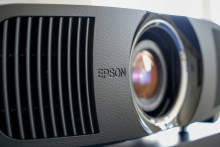 Epson EH-LS12000B